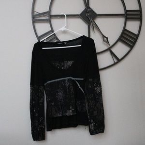 Black & Grey Cache Top▪